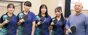 女子卓球部のメンバー