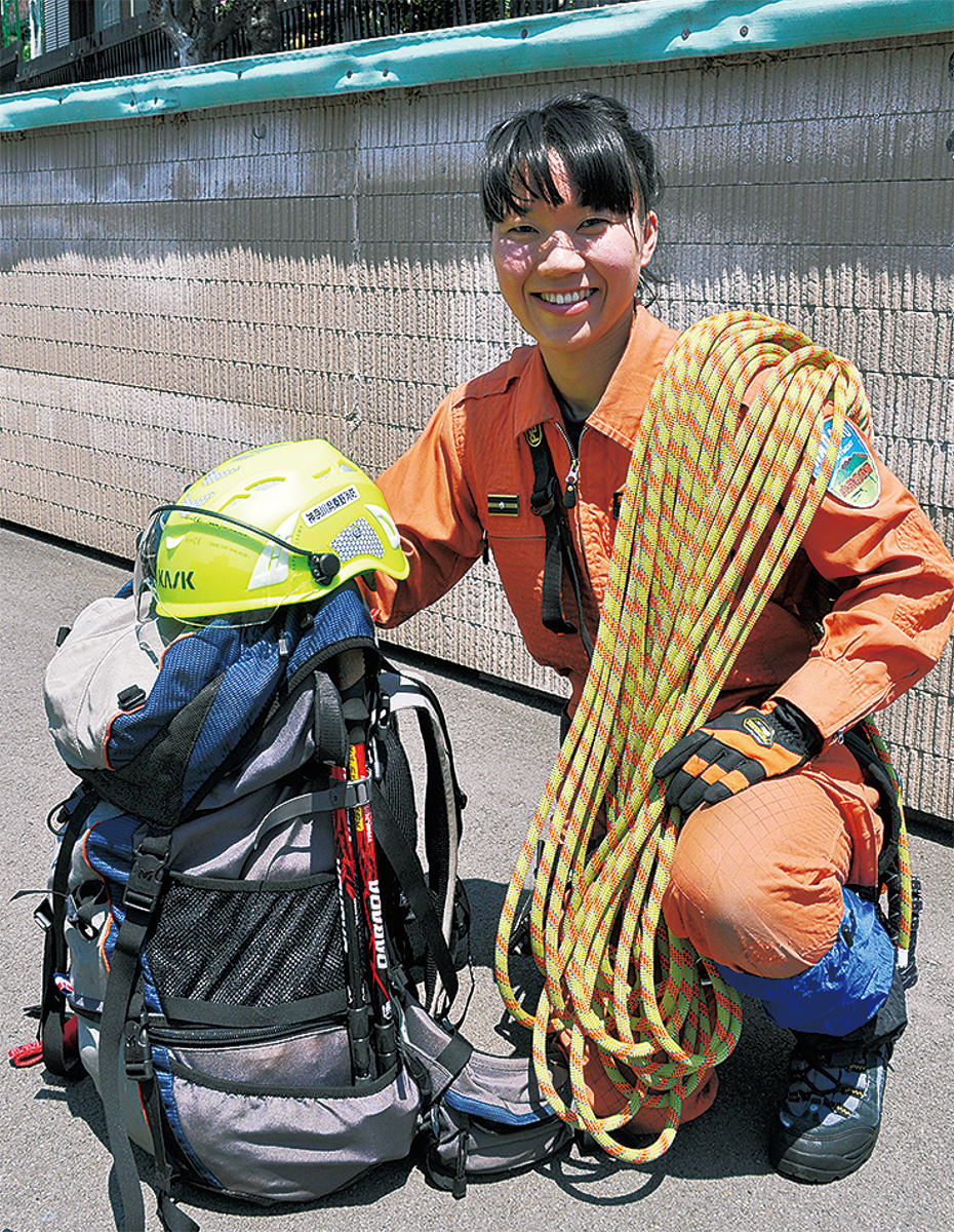 山岳救助隊に初の女性隊員