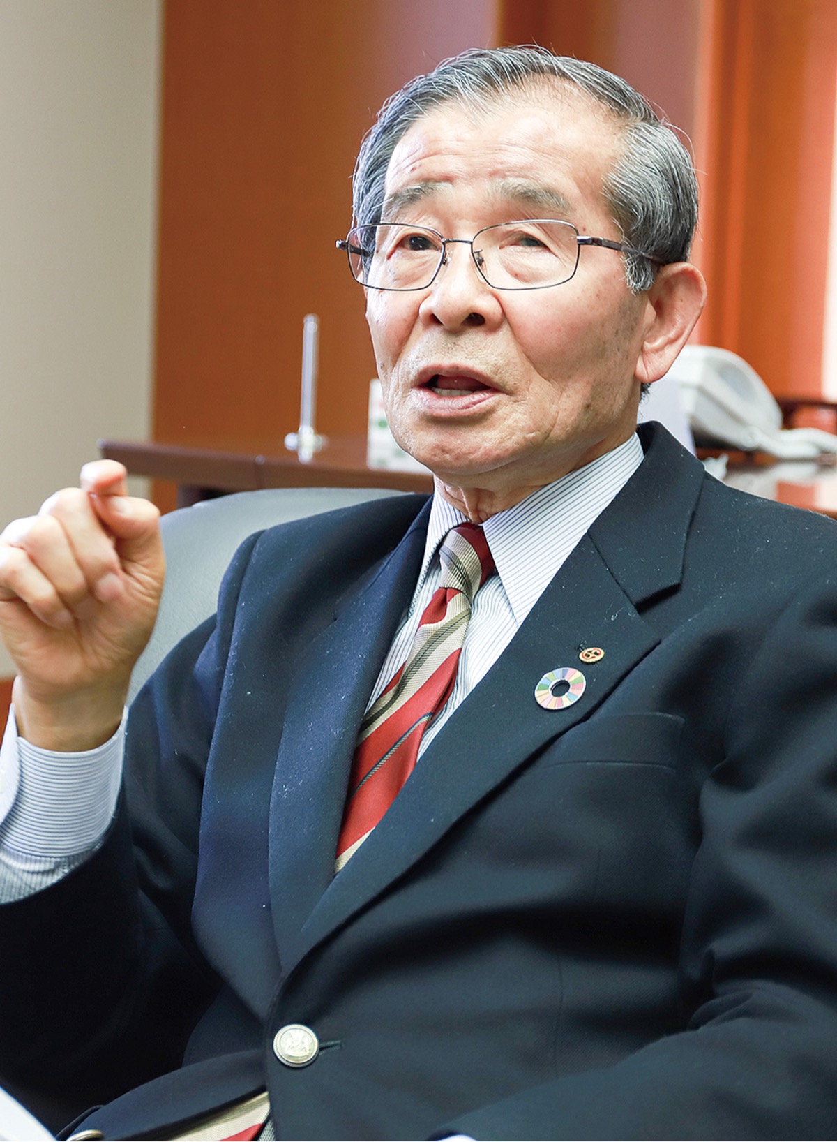 新年の抱負を語る佐野会頭