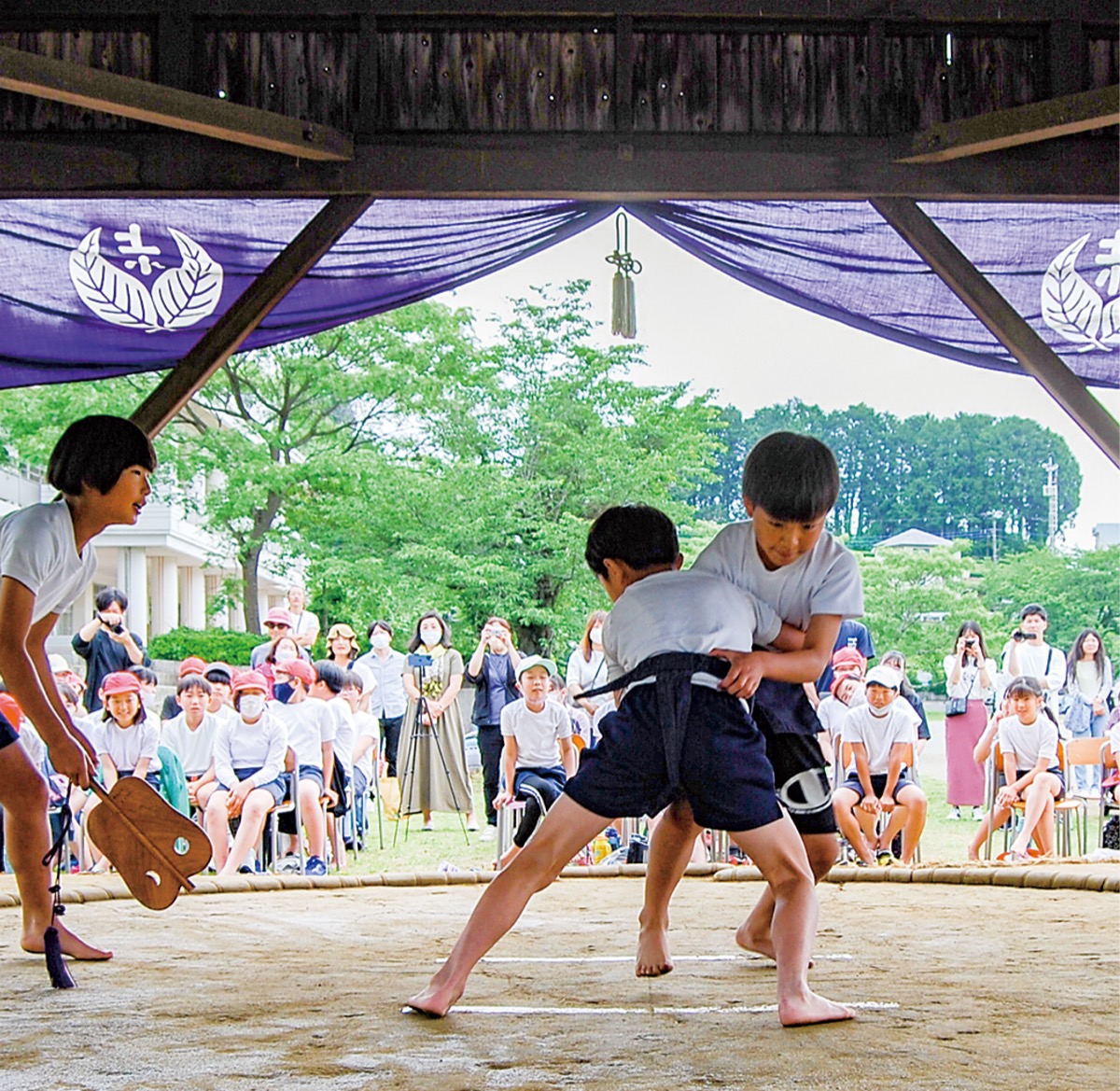児童ら元気に「はっけよい」 上小すもう大会 | 秦野 | タウンニュース