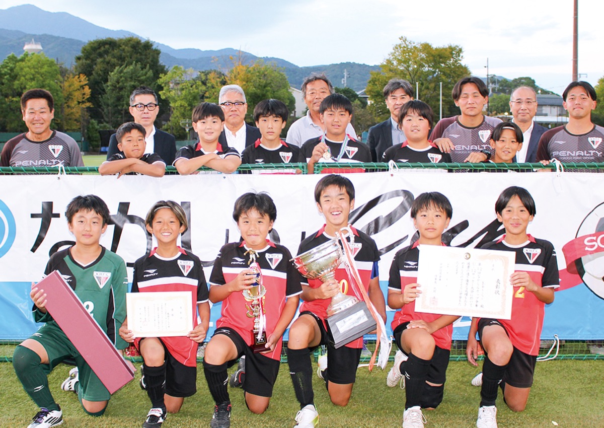 秦野ＦＣが優勝
