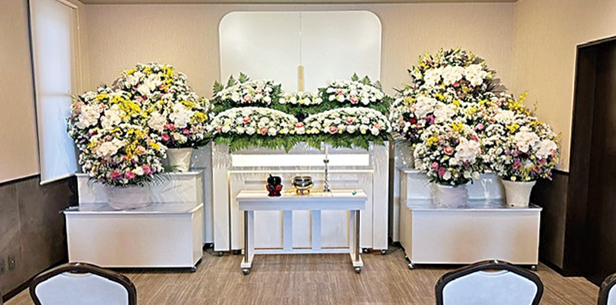 別館たんざわの祭壇一例