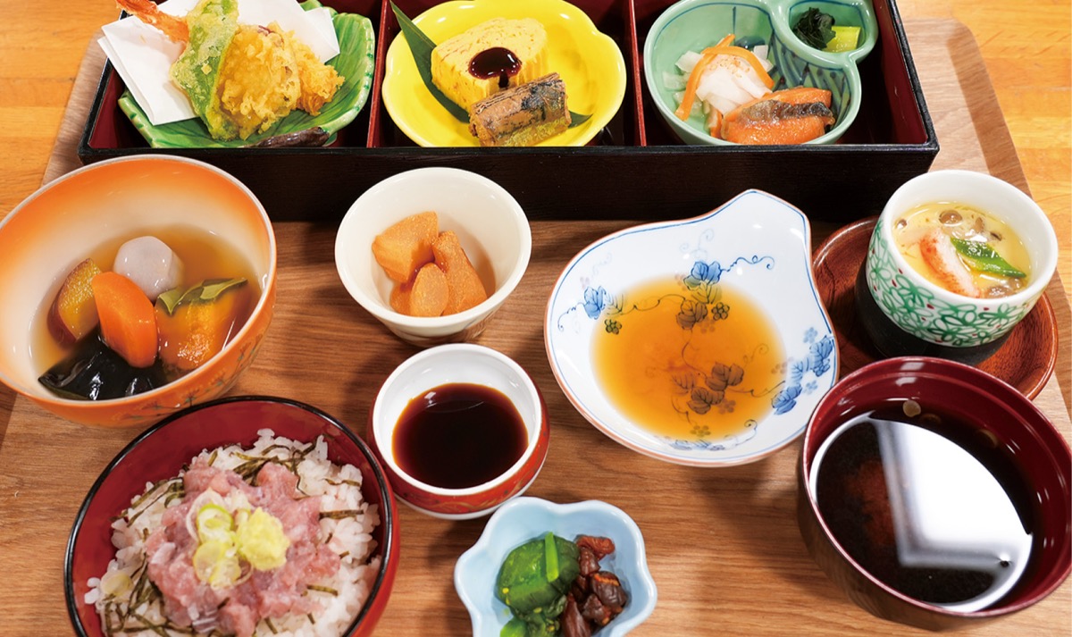 ｢秋の味覚膳｣が好評 (写真1)
