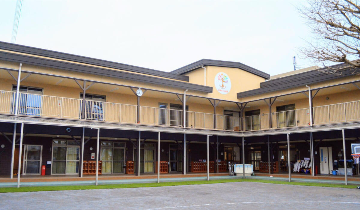 相模栄光幼稚園が新しい園舎に　新設ウッドデッキの魅力とは　保護者のリアルな声も取材